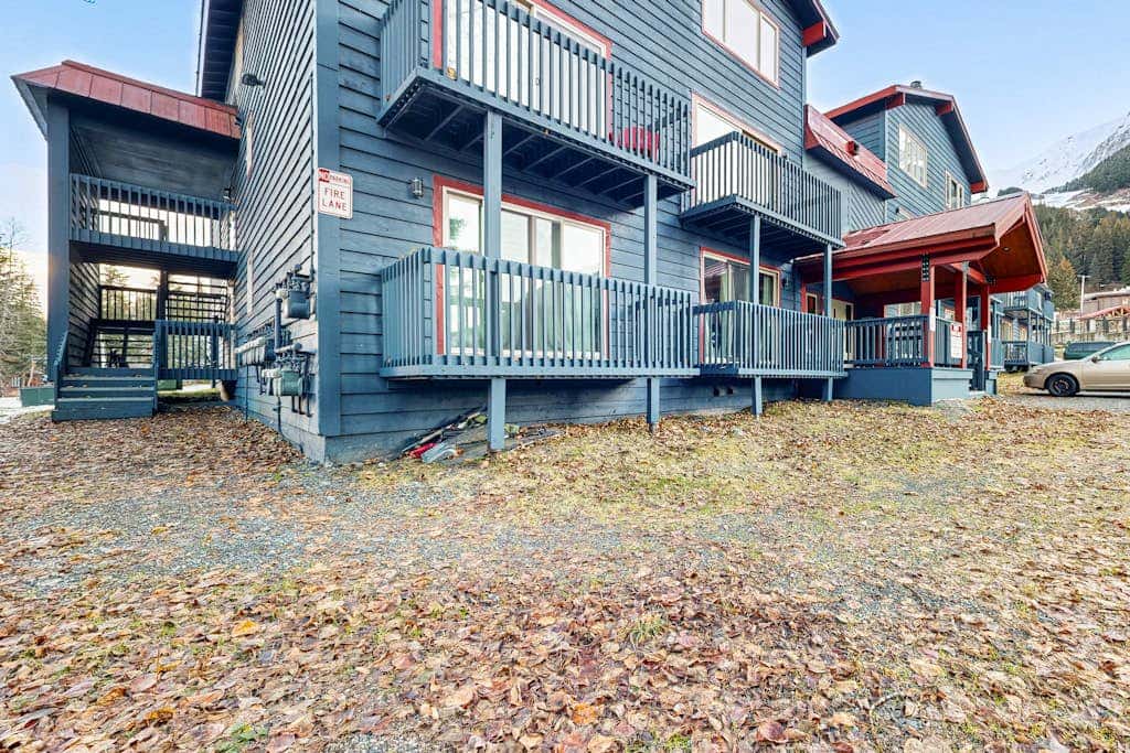 Olympic Mountain Oasis