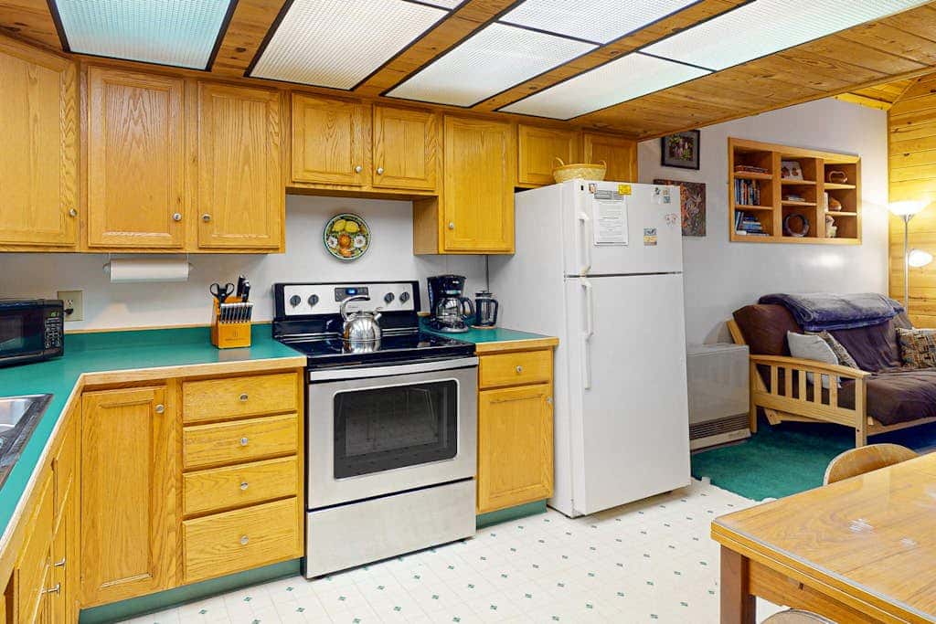 Christina Cabin