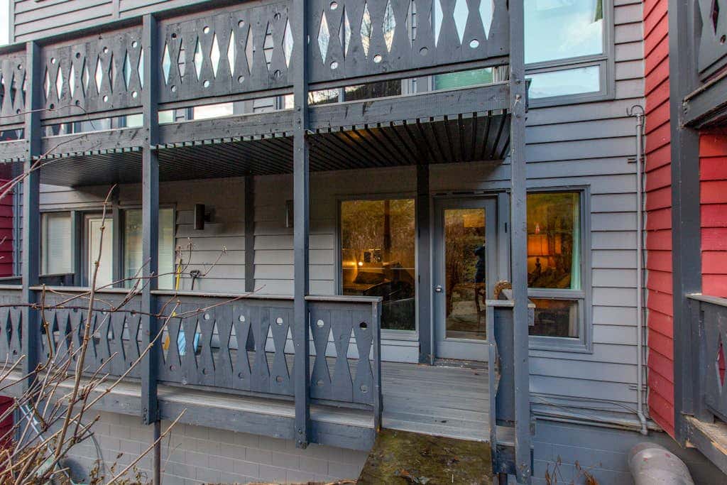 East Condo #208
