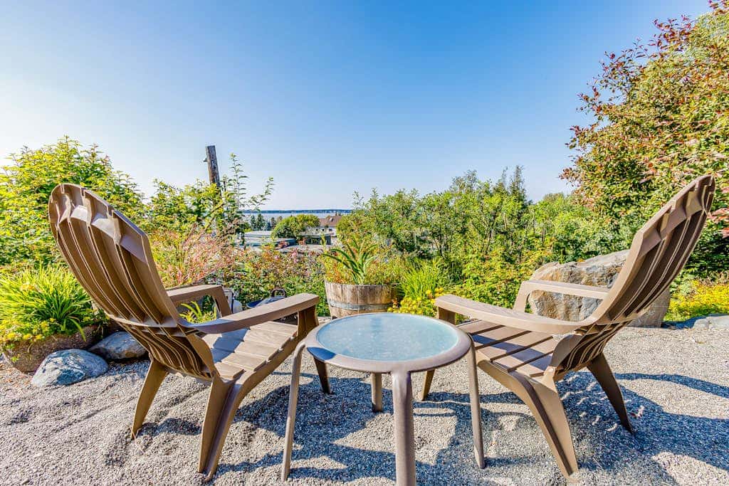 Downtown Contemporary Coastal Oasis