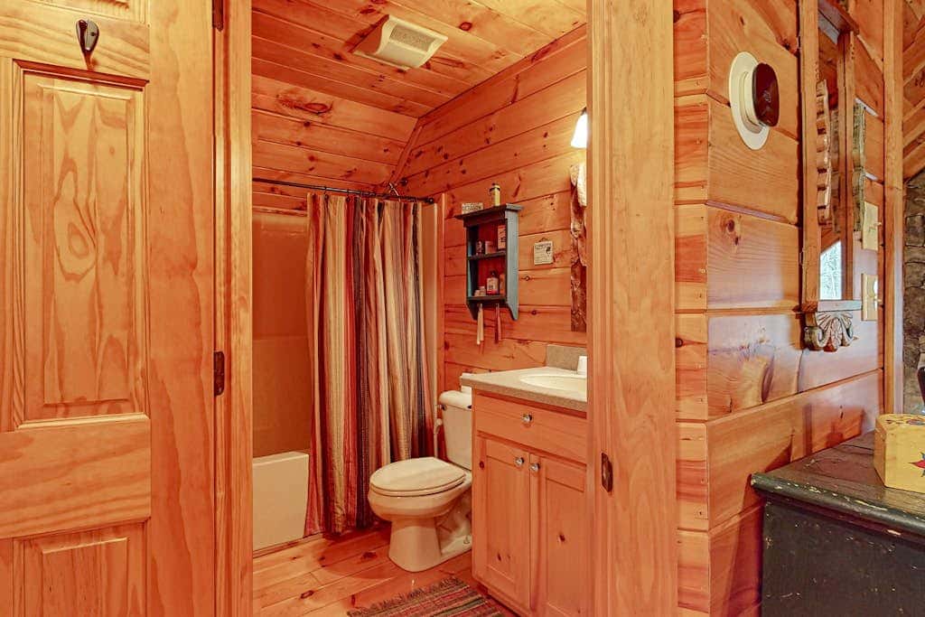 The Riverwood Family Cabin
