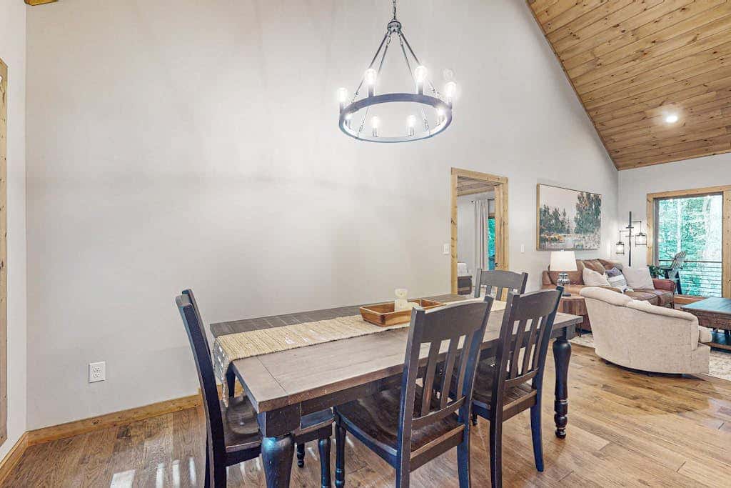 Rustic Elegance of Ellijay