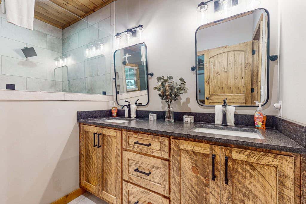Rustic Elegance of Ellijay