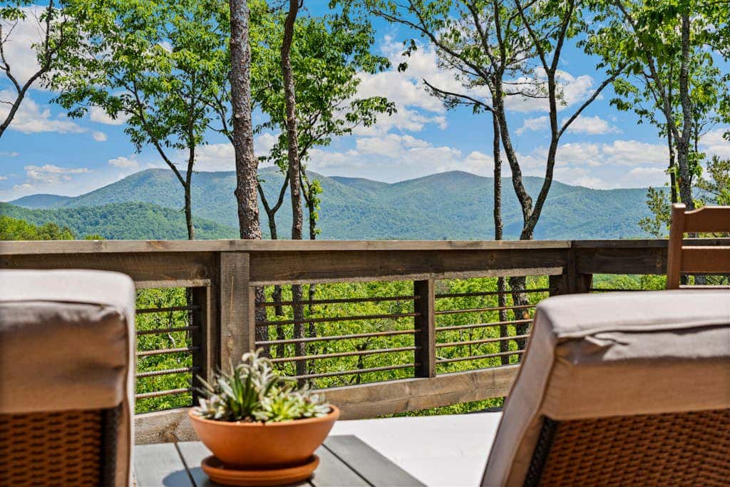 Long Ridge Lodge