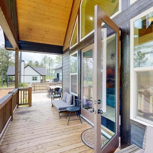 Mountain Peak Lodge - Where Games & Views Meet