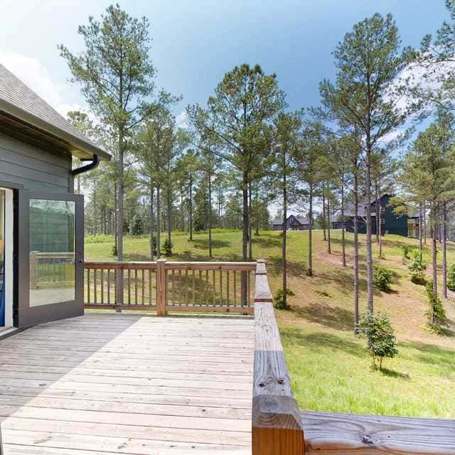 Mountain Peak Lodge - Where Games & Views Meet
