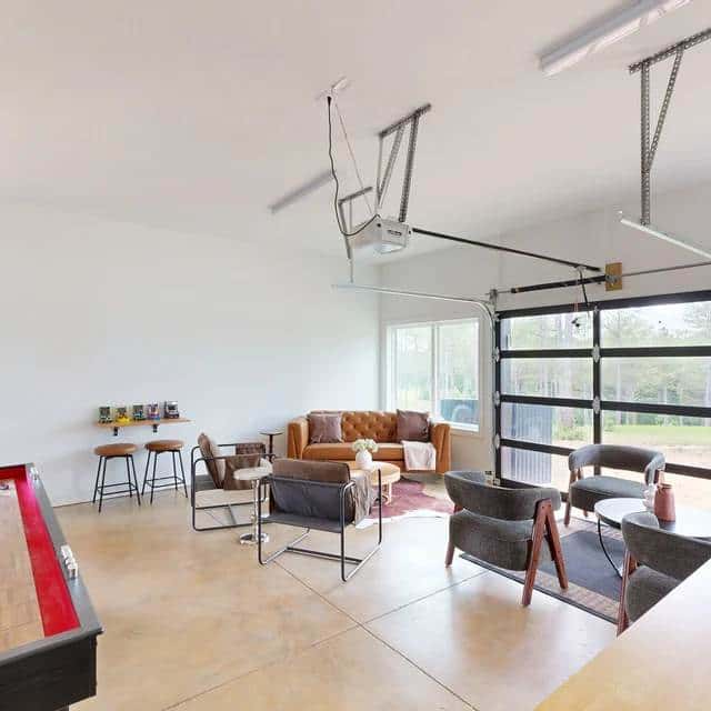 Mountain Peak Lodge - Where Games & Views Meet