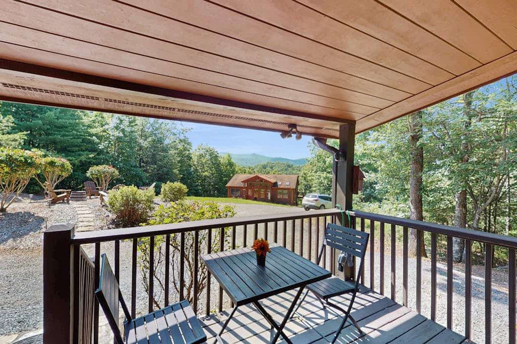 Charming cabin escape with mountain views hot tub and fire pit