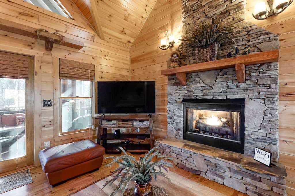Elegant Cabin with Soaring Ceilings, Stone Fireplace, Free WiFi, and Central AC