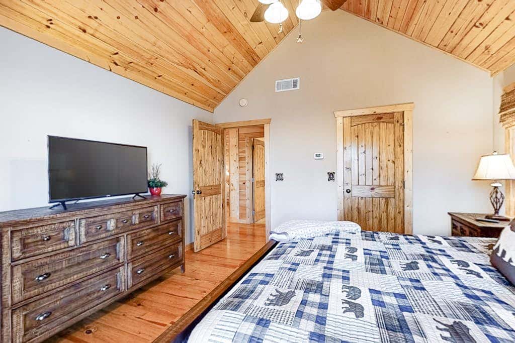 Bearfoot Lodge