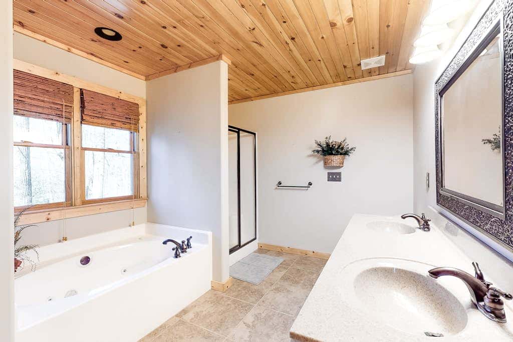Bearfoot Lodge