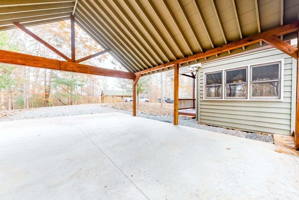 Bearfoot Lodge