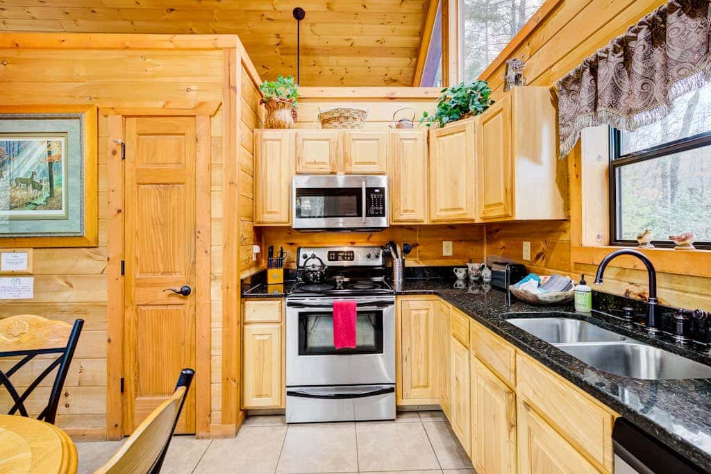 Deer Crossing Cabin
