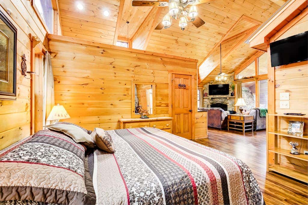 Deer Crossing Cabin