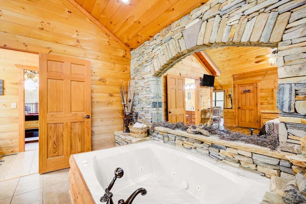 Deer Crossing Cabin