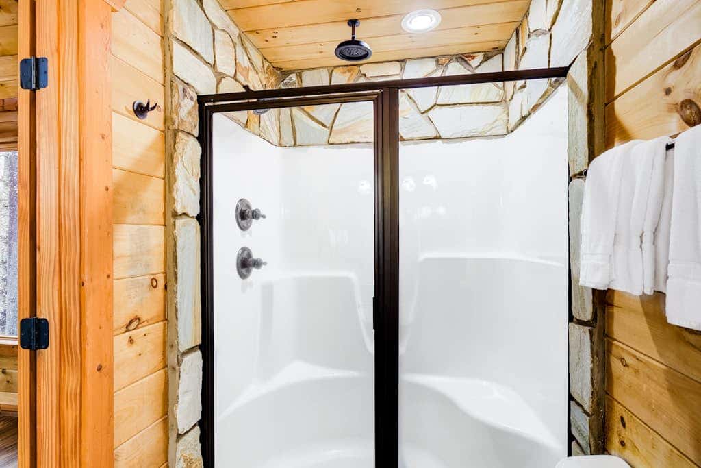 Deer Crossing Cabin