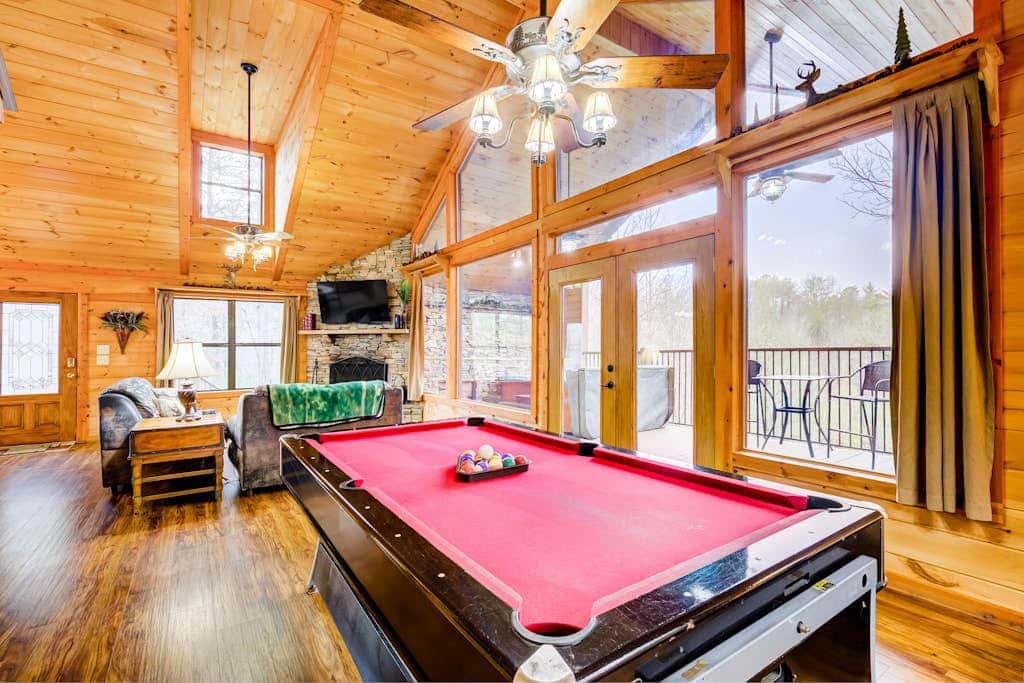 Deer Crossing Cabin