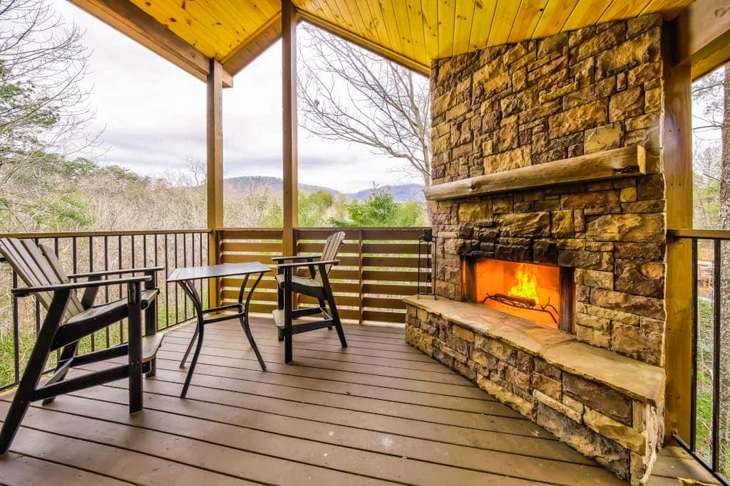 Deer Crossing Cabin