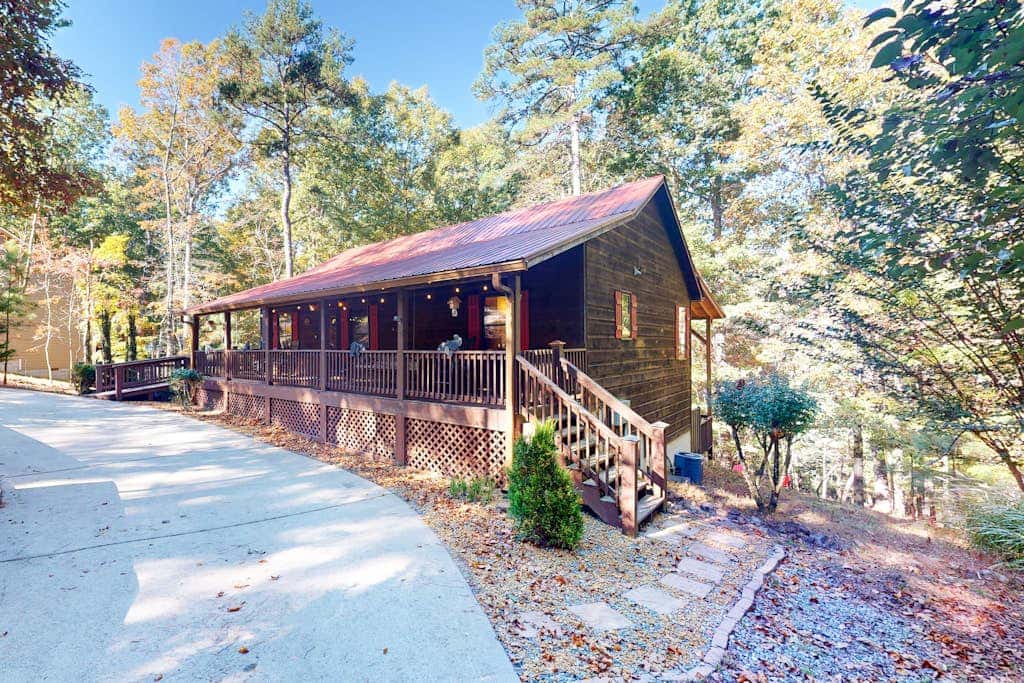Lazy Bear Cabin