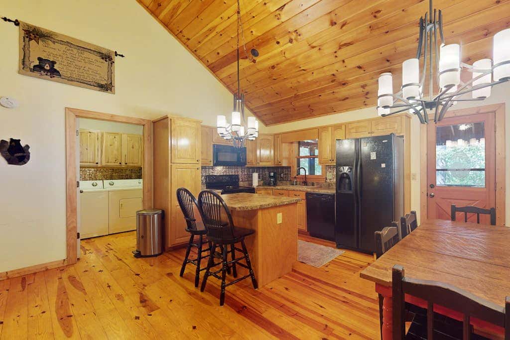 Lazy Bear Cabin