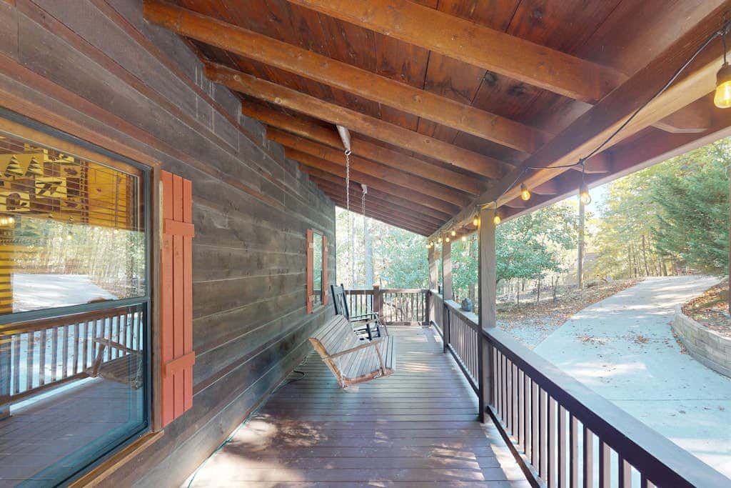 Lazy Bear Cabin