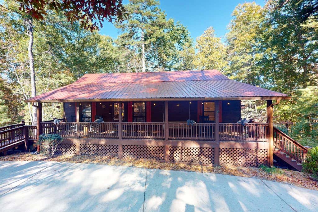 Lazy Bear Cabin