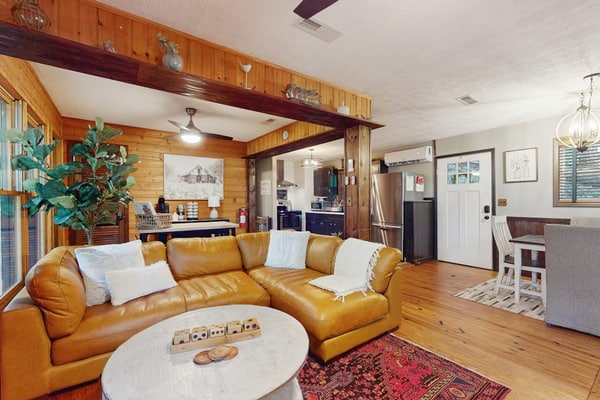 North Georgia getaway with community pool, trails, and fire pit