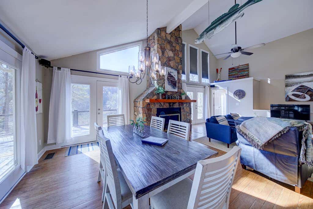 Lakeside Retreat on Lake Rabun