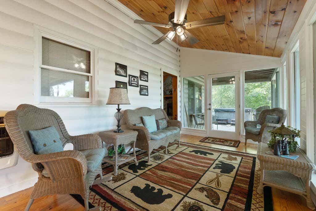 Mountain Rivers Lodge