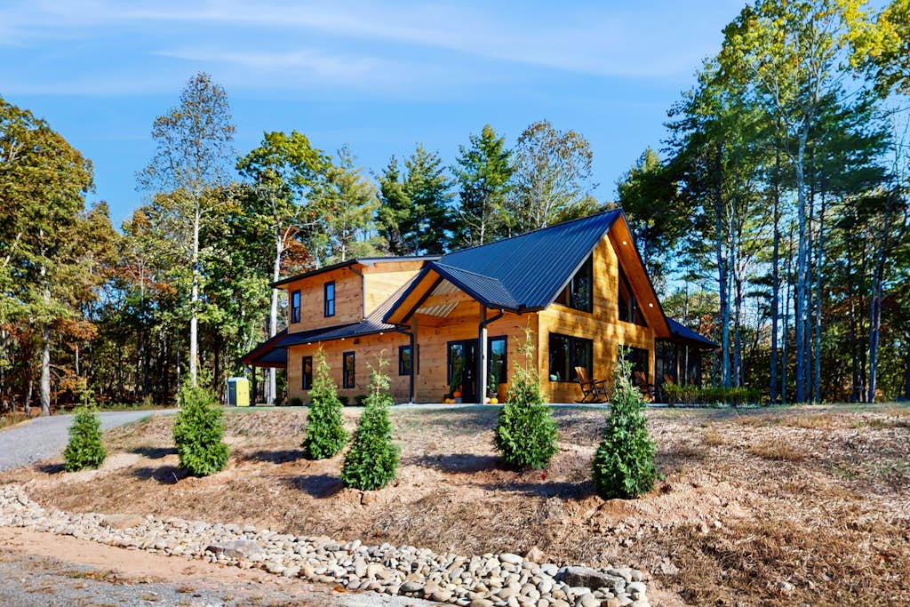 Spur n Arrow Cabin