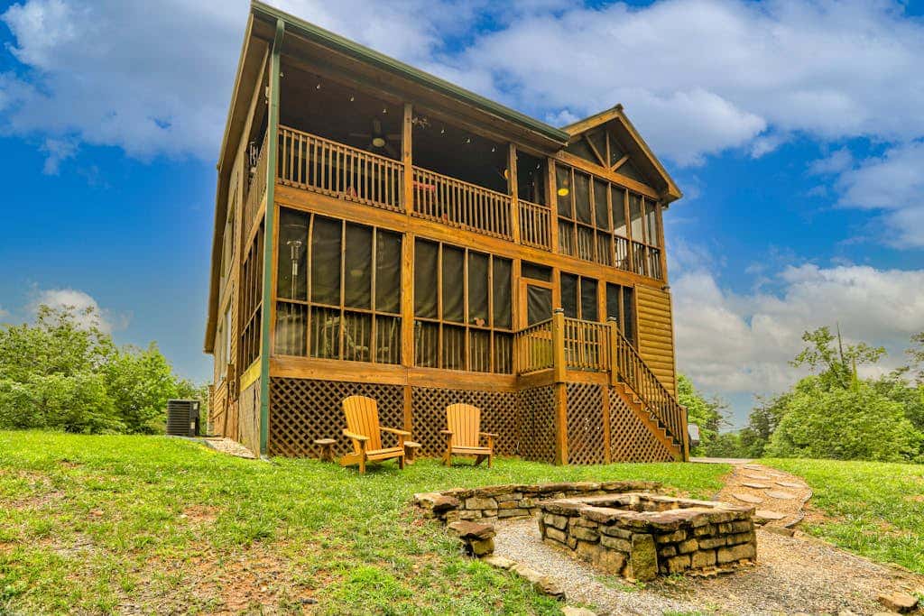 Panoramic View Cabin