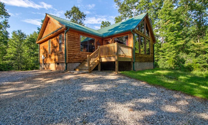 Custom-Built Cabin w/ Tree Top Views, Hot Tub, Pool Table & WiFi