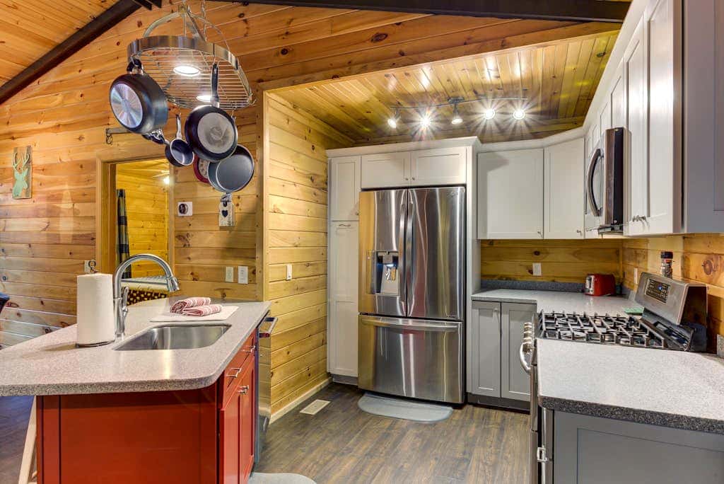 Coffee Creek Cabin