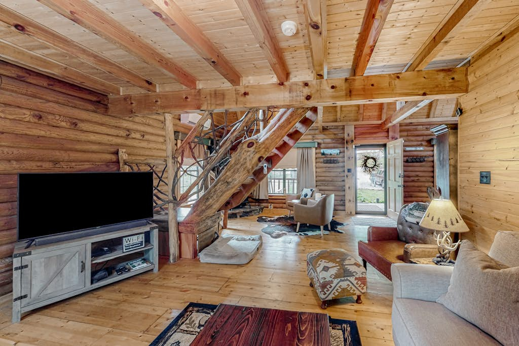 Glassy Mountain Getaway