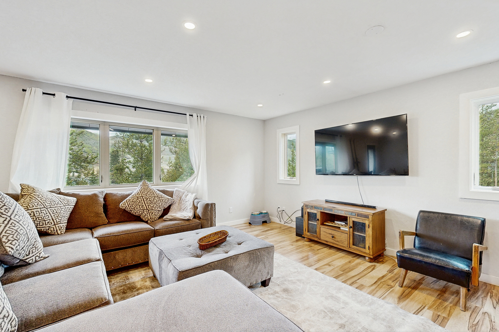 Summit Adventure House
