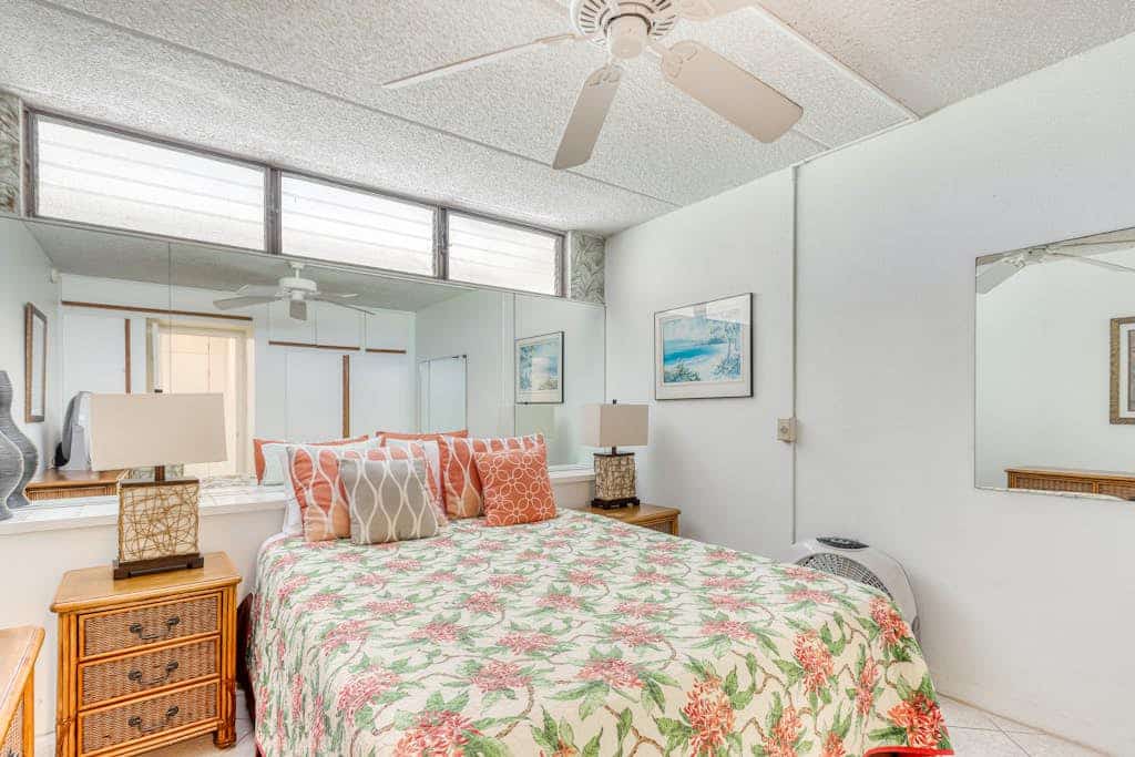 Stunning Maui Island Getaway w/ Ocean View, Furnished Lanai, & Shared Pool