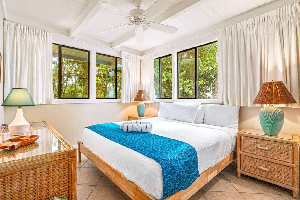 Oceanfront West Maui Condo w/Shared Pool, WiFi, Loft, Desk Workspace, and Lanai