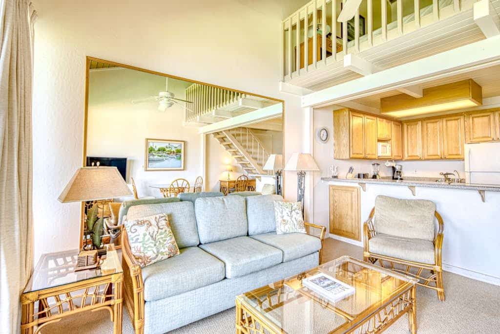 Second-floor, oceanfront condo with high-speed WiFi, balcony, & pool