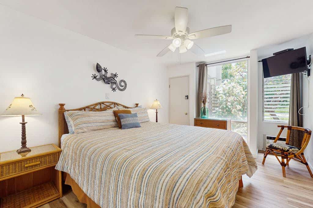 Hale Kamaole Condo w/ Shared Grill, Shared Outdoor Pool, Private Washer/Dryer