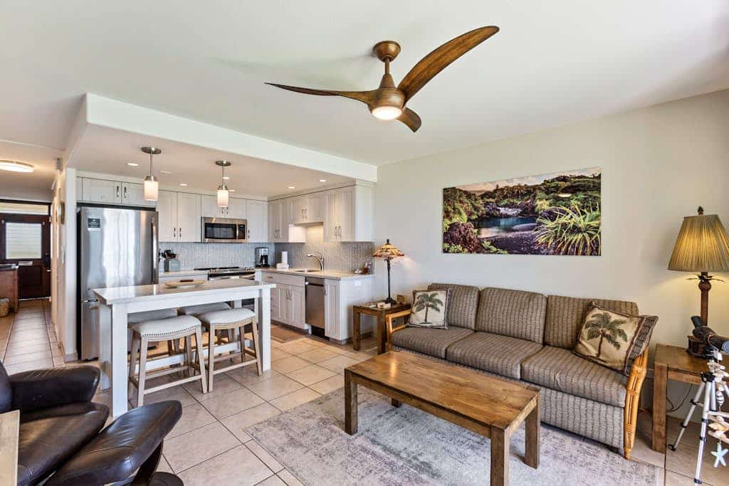 Newly upgraded condo with stunning ocean views and beach access