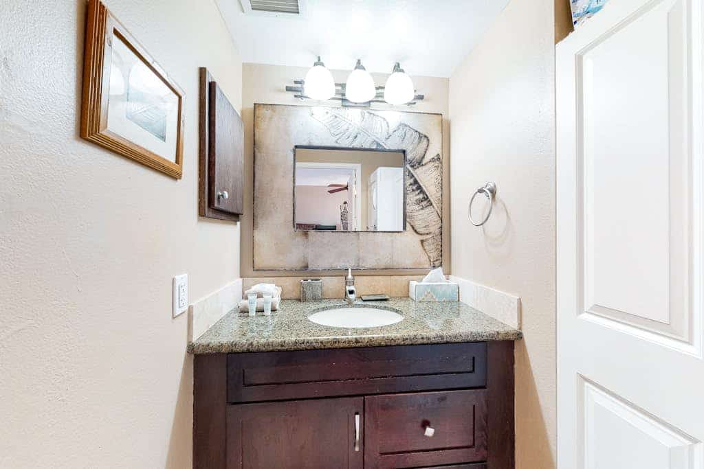 Kihei Akahi Condo with A/C, Pool, Private W/D-Great Location