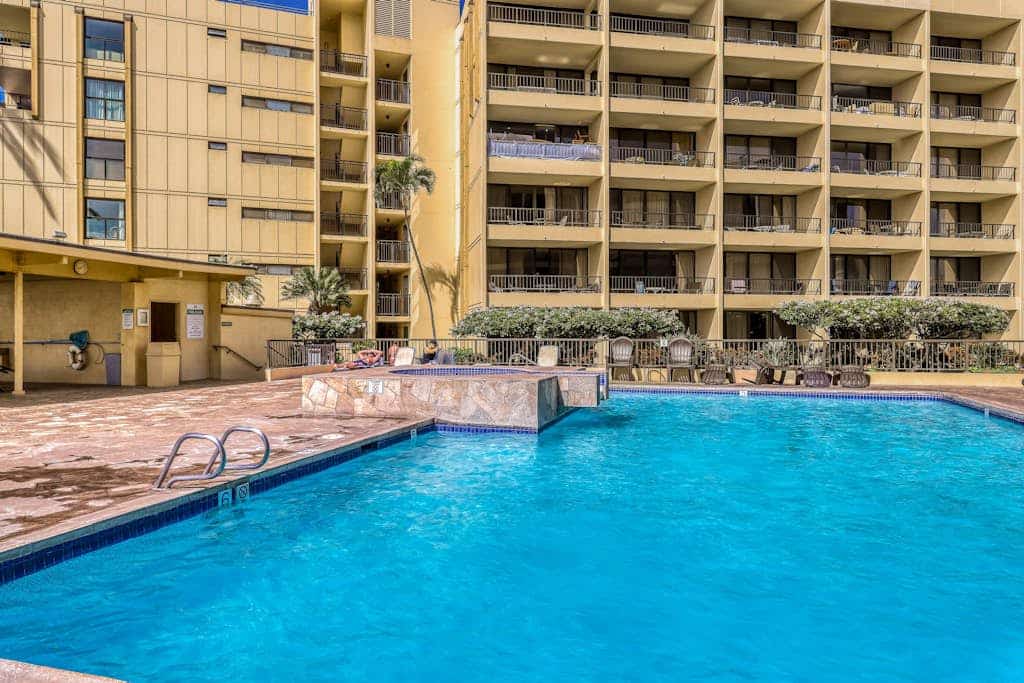Sugar Beach Resort Condo w/ Private W/D, Shared Pool/Hot tub-Near Everything
