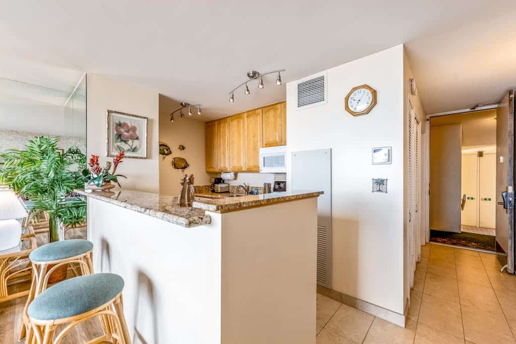 Sugar Beach Resort Condo w/ Ocean View, Shared Grill-Swim, Surf, and More
