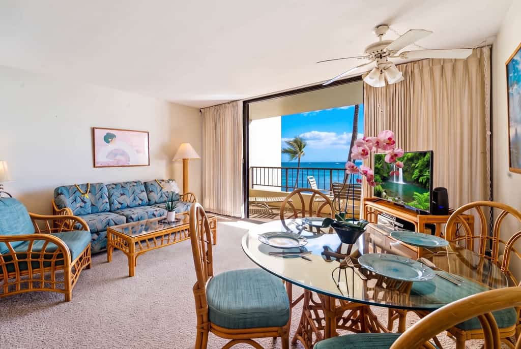 Sugar Beach Resort Condo w/ Shared Pool/Hot tub, Private W/D-Near Everything
