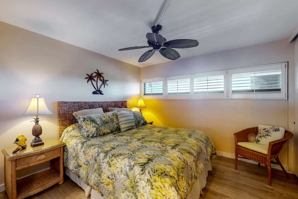 Newly Updated Sugar Beach Resort Condo w/ Free WiFi, Ocean View-Near Everything