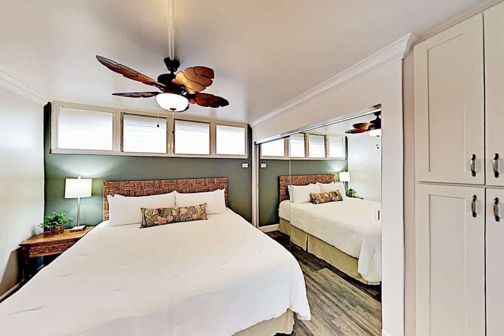 Ocean-View Gem w/ Lanai, Pool & New Furnishings - Walk to Swimming Beach