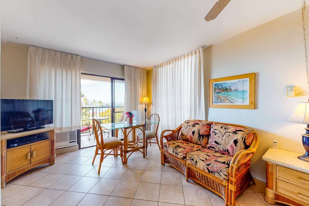 Kihei Akahi Condo w/ Free WiFi, Private W/D-Waves Await