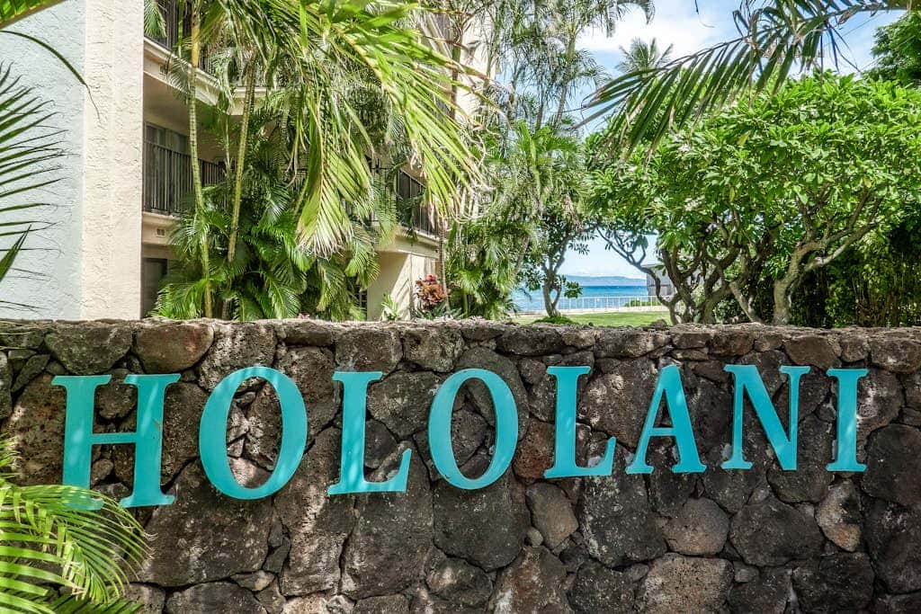 Hololani A502