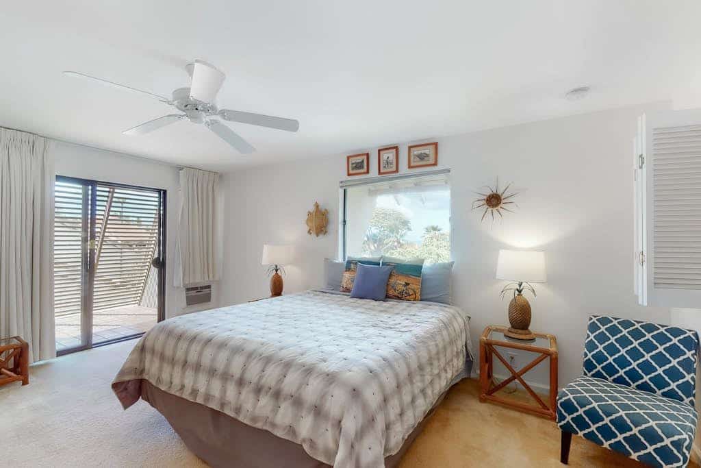 Tropical-view escape with pools, hot tub, tennis, AC, W/D - beaches await