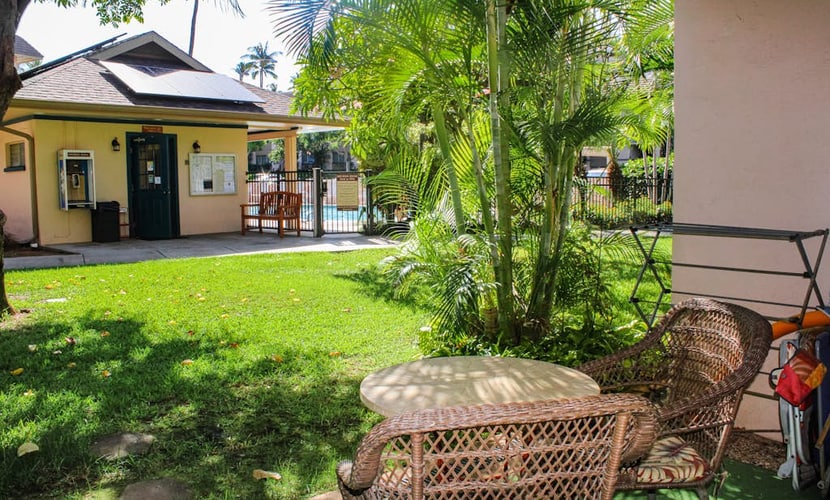 Beach Condo by the Shared Pool w/ Free WiFi, a Full Kitchen, & Furnished Patio